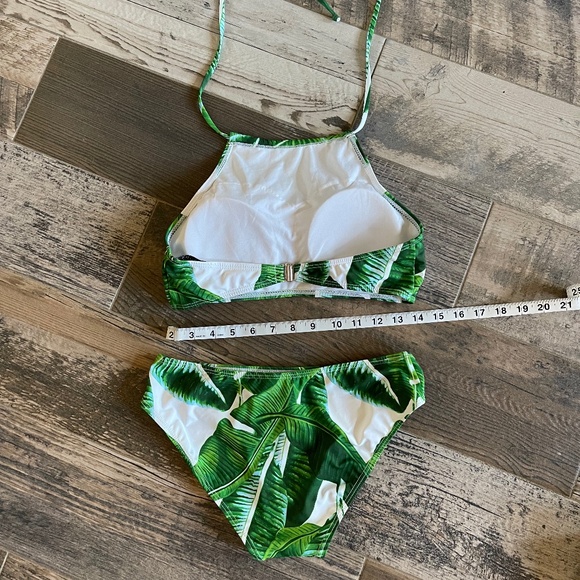 White 7 green tropical print swim suit never worn - Picture 2 of 2